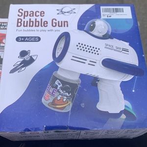 Space Bubble Gun